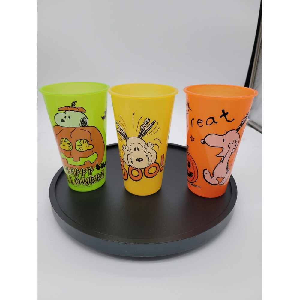 Lot Of 3 Zak Peanuts Snoopy Halloween 2021 Glow In The Dark 25oz Cups Tumblers